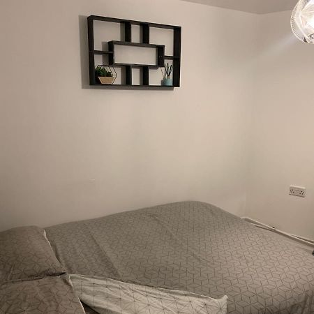 Room Near City London Exterior foto