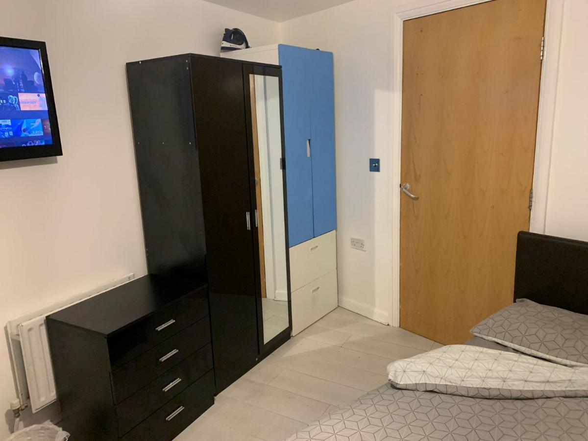Room Near City London Exterior foto